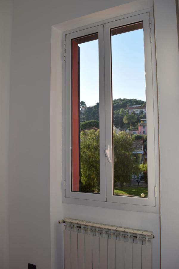 Casa Ligure Ristrutturata 80M2 Diano Marina Exteriör bild